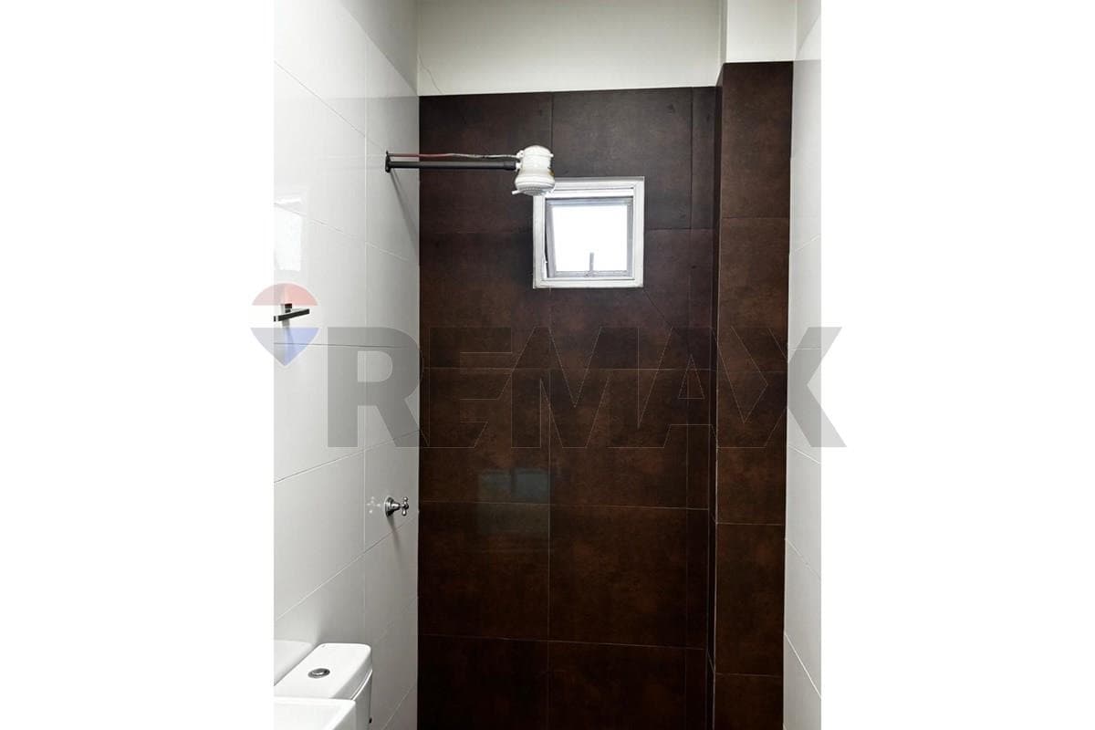 Nueva Construcción - Alquiler oficina - Herrera, Asunción, Paraguay — foto 4