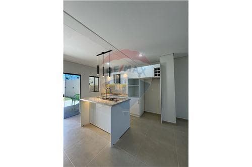 Duplex-venta-py Central Luque