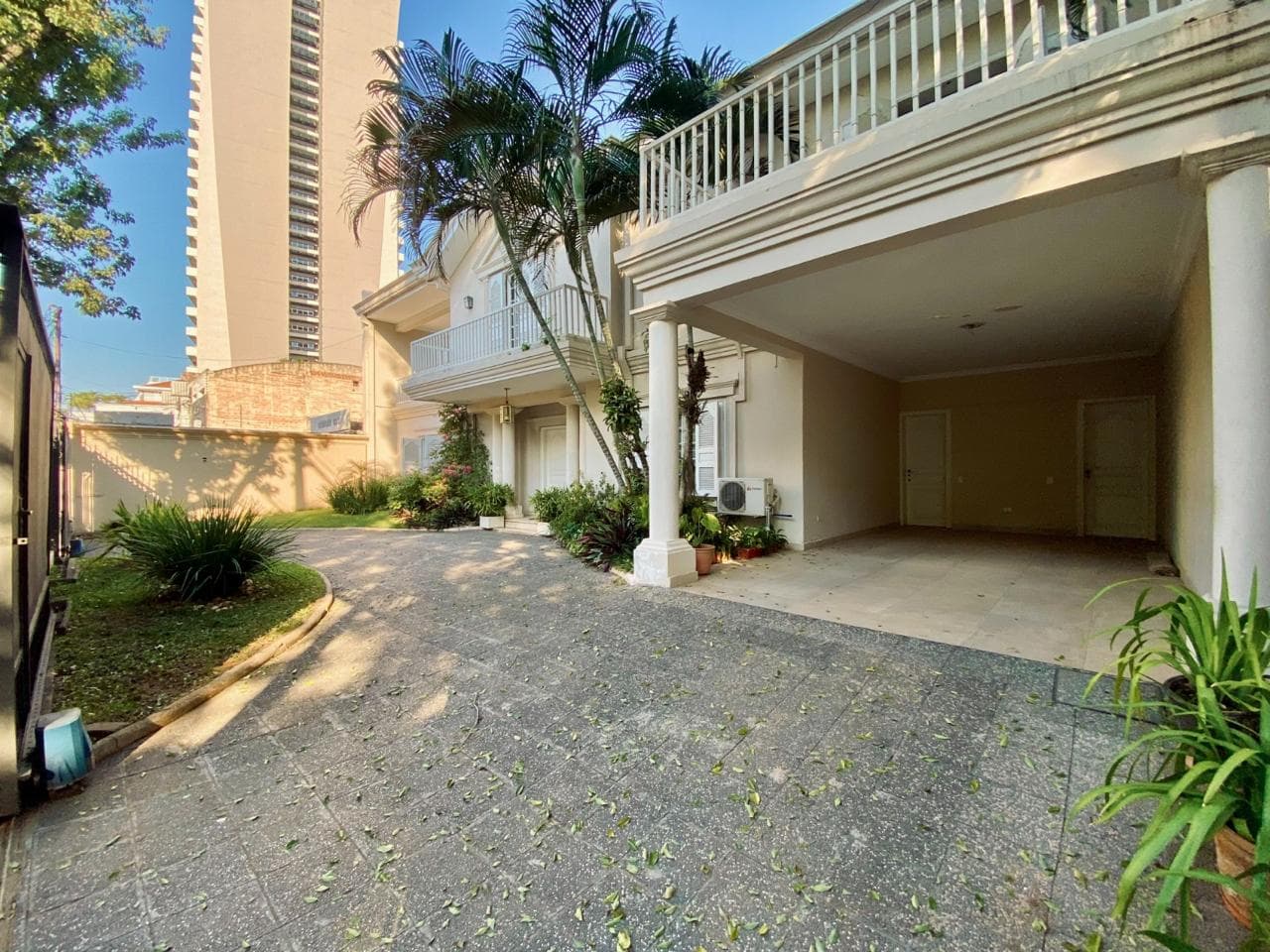 Casa sobre la avenida boggiani, foto 3