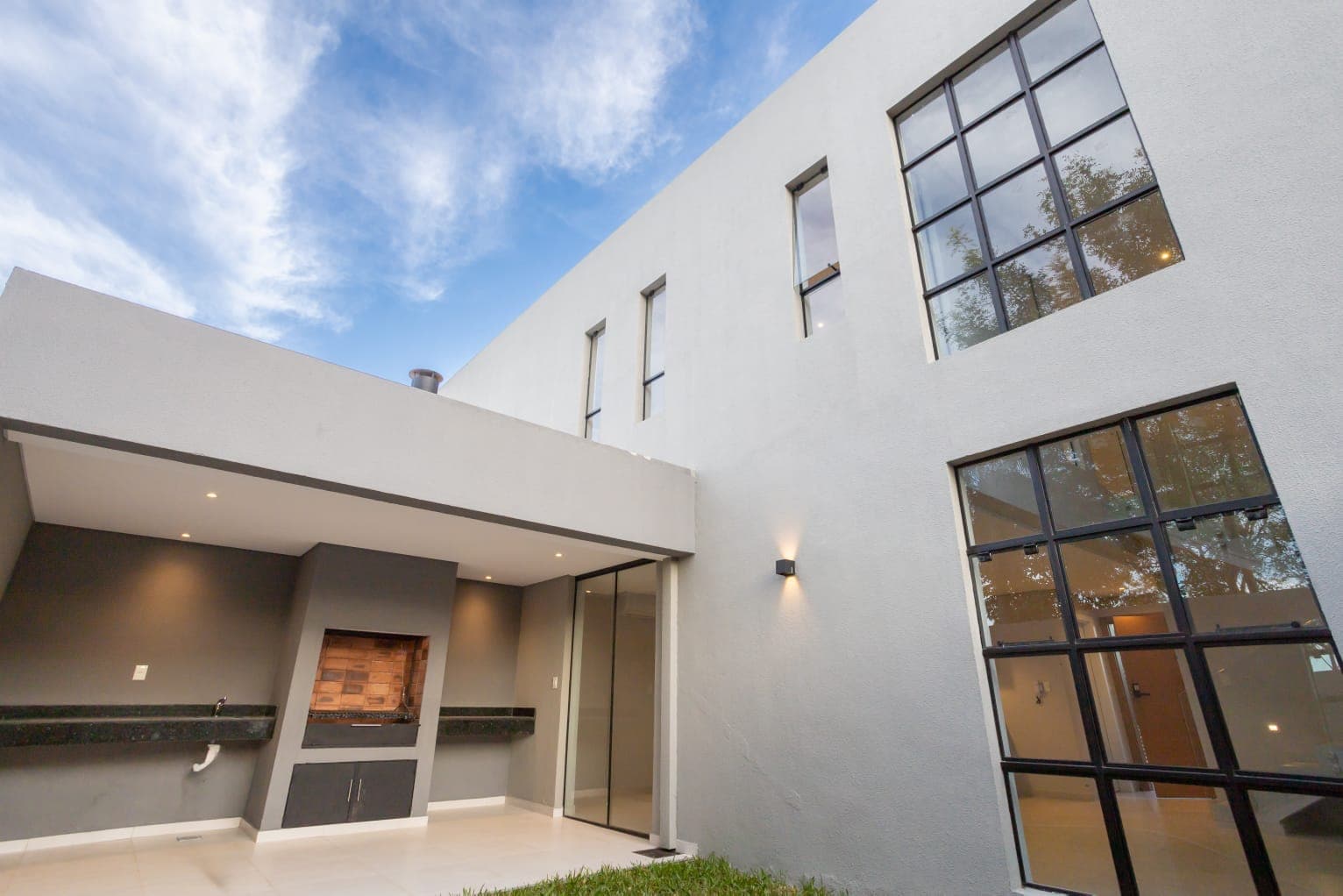 • vendo hermosa casa a estrenar en Luque - 165.000 usd •, foto 5