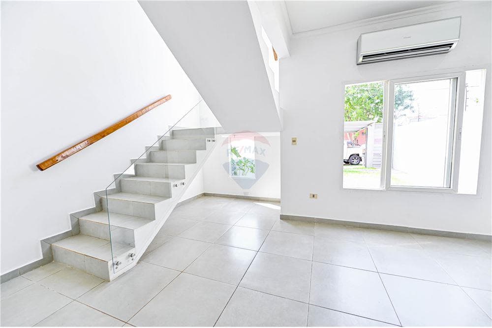 Duplex con piscina en Luque- tercer barrio, foto 4