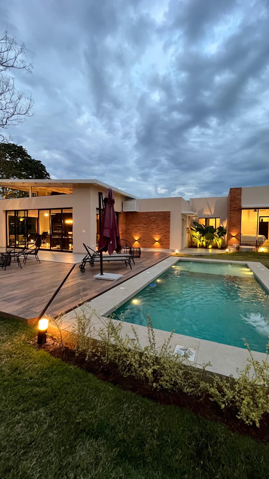 San Bernardino en venta hermosa casa de 4 dormitorios, foto 4