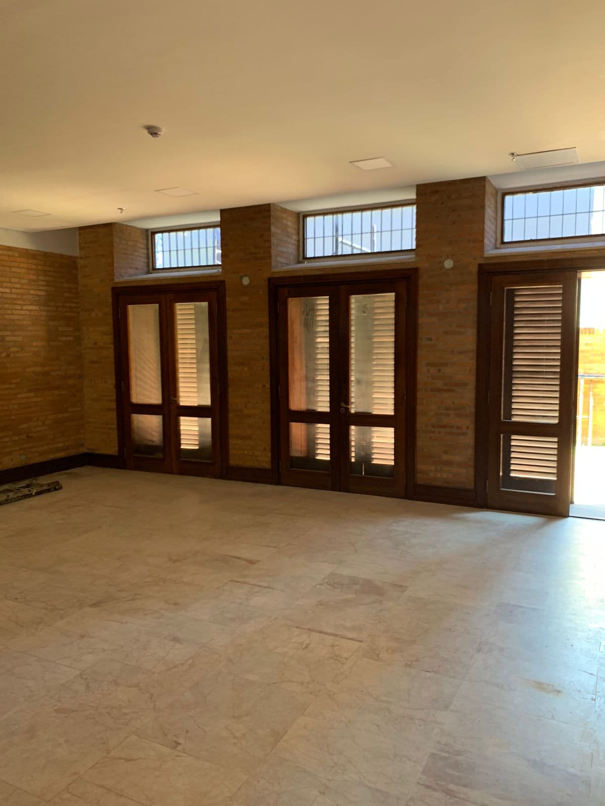 Se Alquila Edificio Corporativo de Prestigio para Oficinas — foto 4