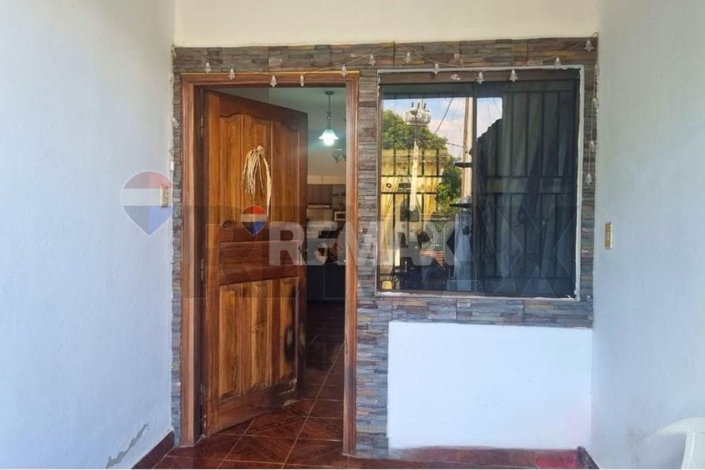 Casa en alquiler - tembetary, foto 2