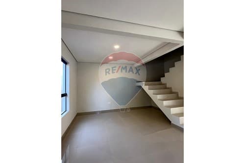 Duplex en esquina a estrenar -Lambaré, foto 4