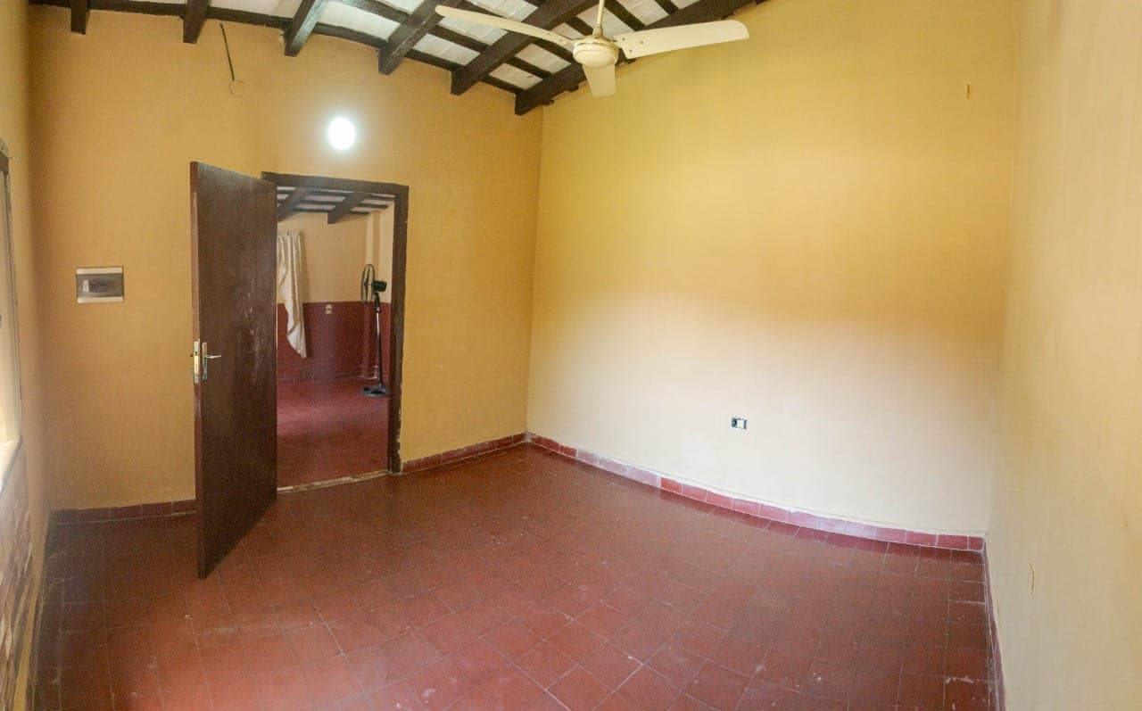 Vend casa en asuncion barrio tembetary, foto 4
