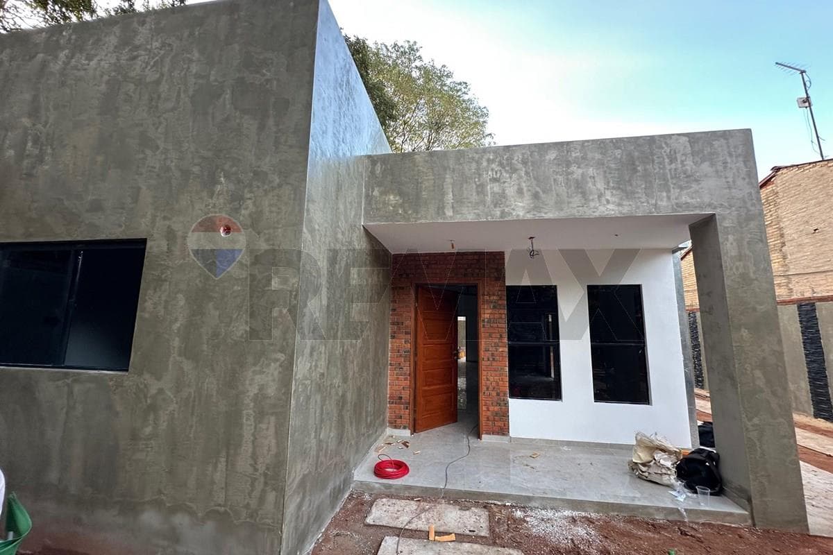 HERMOSA Casa a estrenar a terminar - Ycua Dure, Luque — foto 5