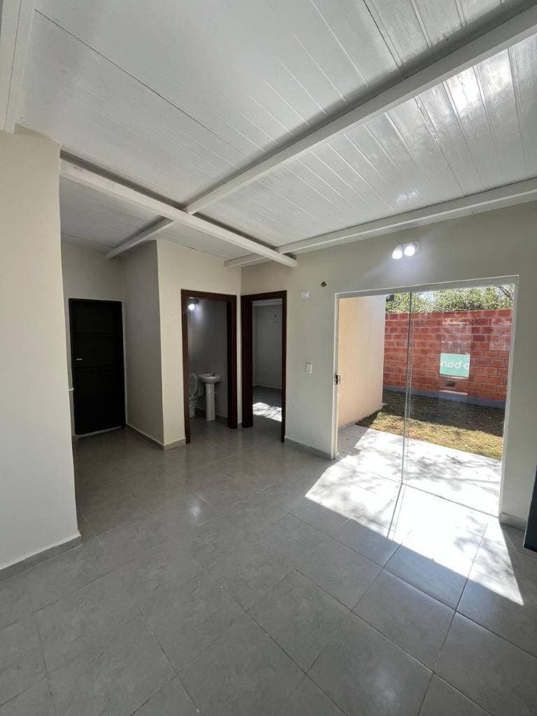 Hermosas casas en barrio cerrado Luque, foto 5
