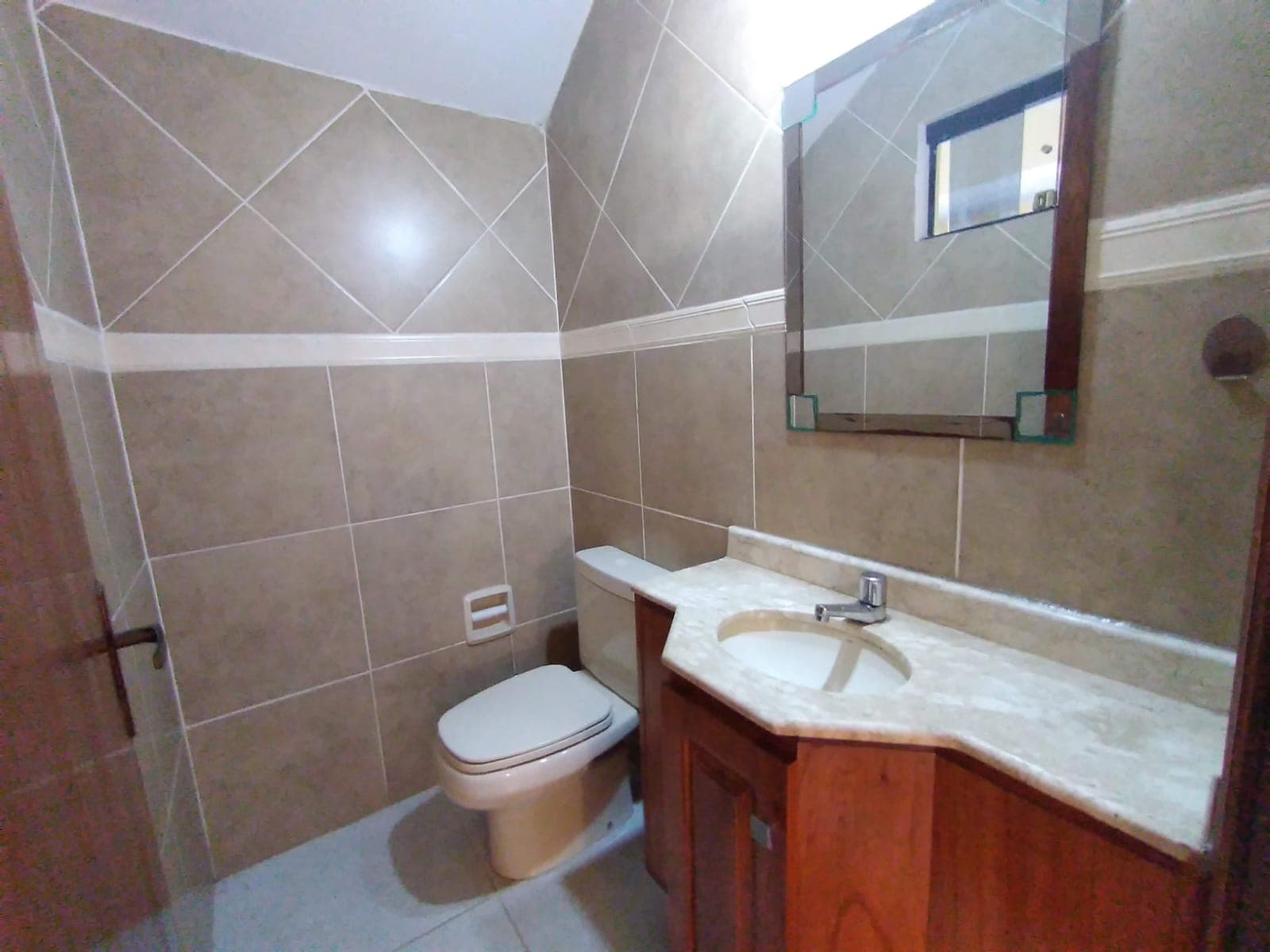 Duplex en Lambare, foto 5