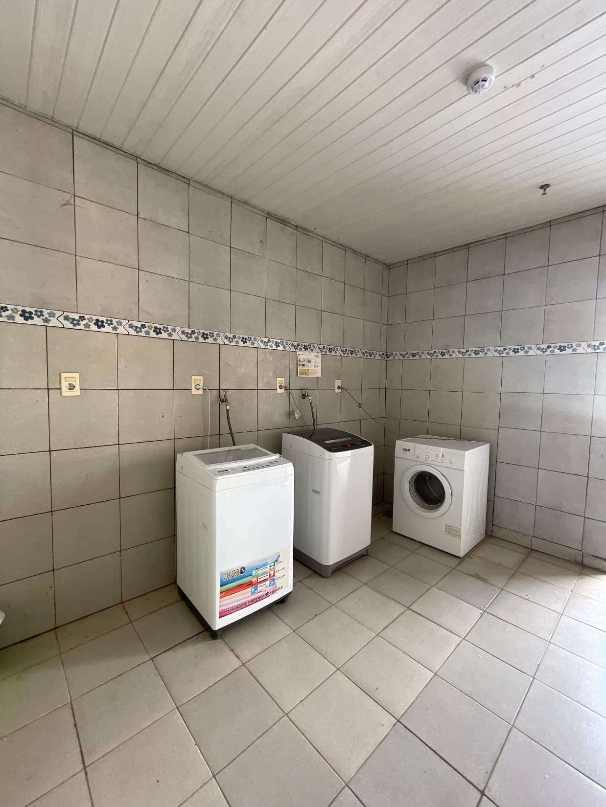 En alquiler departamento amoblado de 1 dormitorio zona Las Mercedes — foto 5