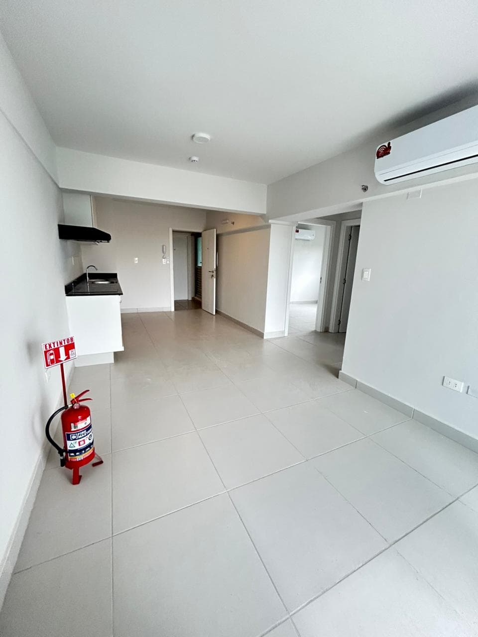 Departamento de 2 dormitorios en lambare residencial las orquideas, foto 4