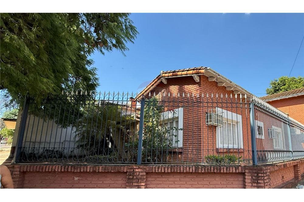 Vendo terreno en esquina en sajonia