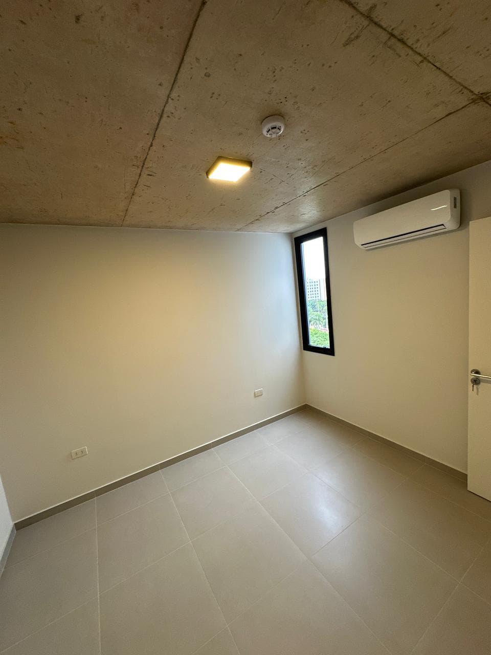 Departamento de 2 habitaciones en Luque — foto 4