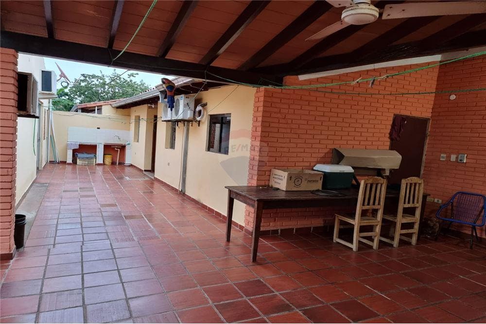 Casa con salon comercial en San Lorenzo- zona shopping, foto 2