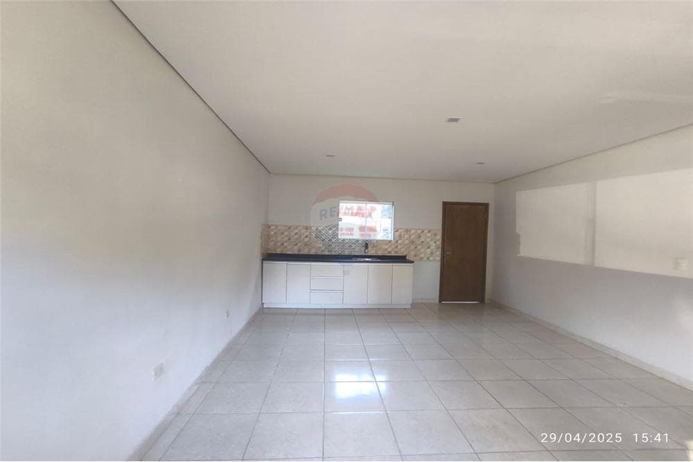 Casa en condominio seguro, isla bogado Luque, foto 4