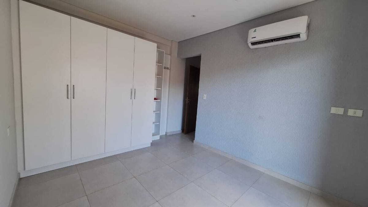 Departamento en Venta - Edificio Fénix, Fernando de la Mora, foto 4