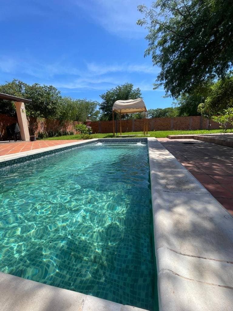 Vendo casa quinta en ypane