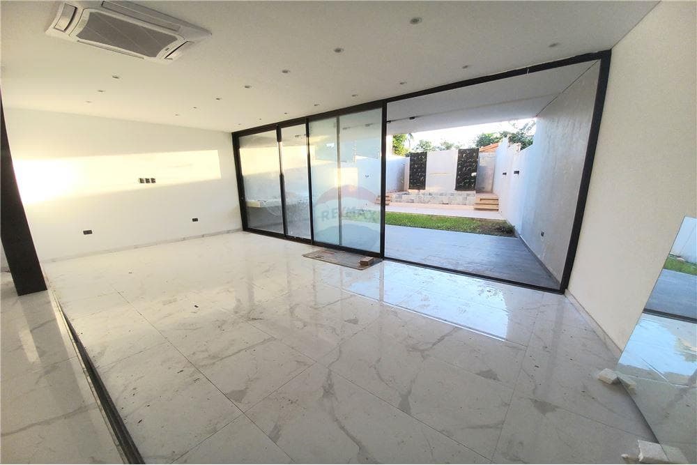 Amplia Casa con 3dorm.en suite.B.Ytay.Asuncion, foto 4
