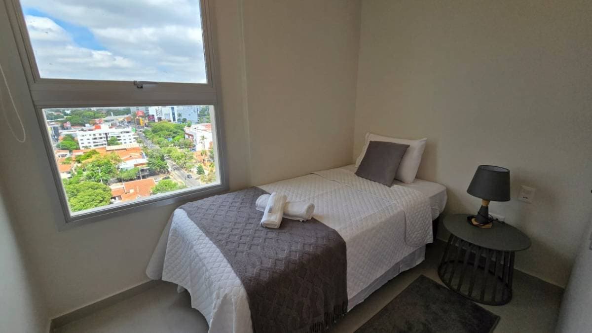 En venta departamento amoblado zona shopping del sol, foto 1
