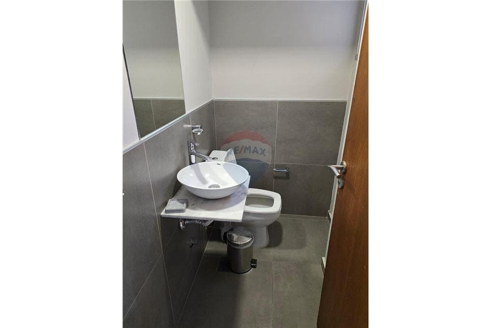 En venta depto en the one downtown, foto 1