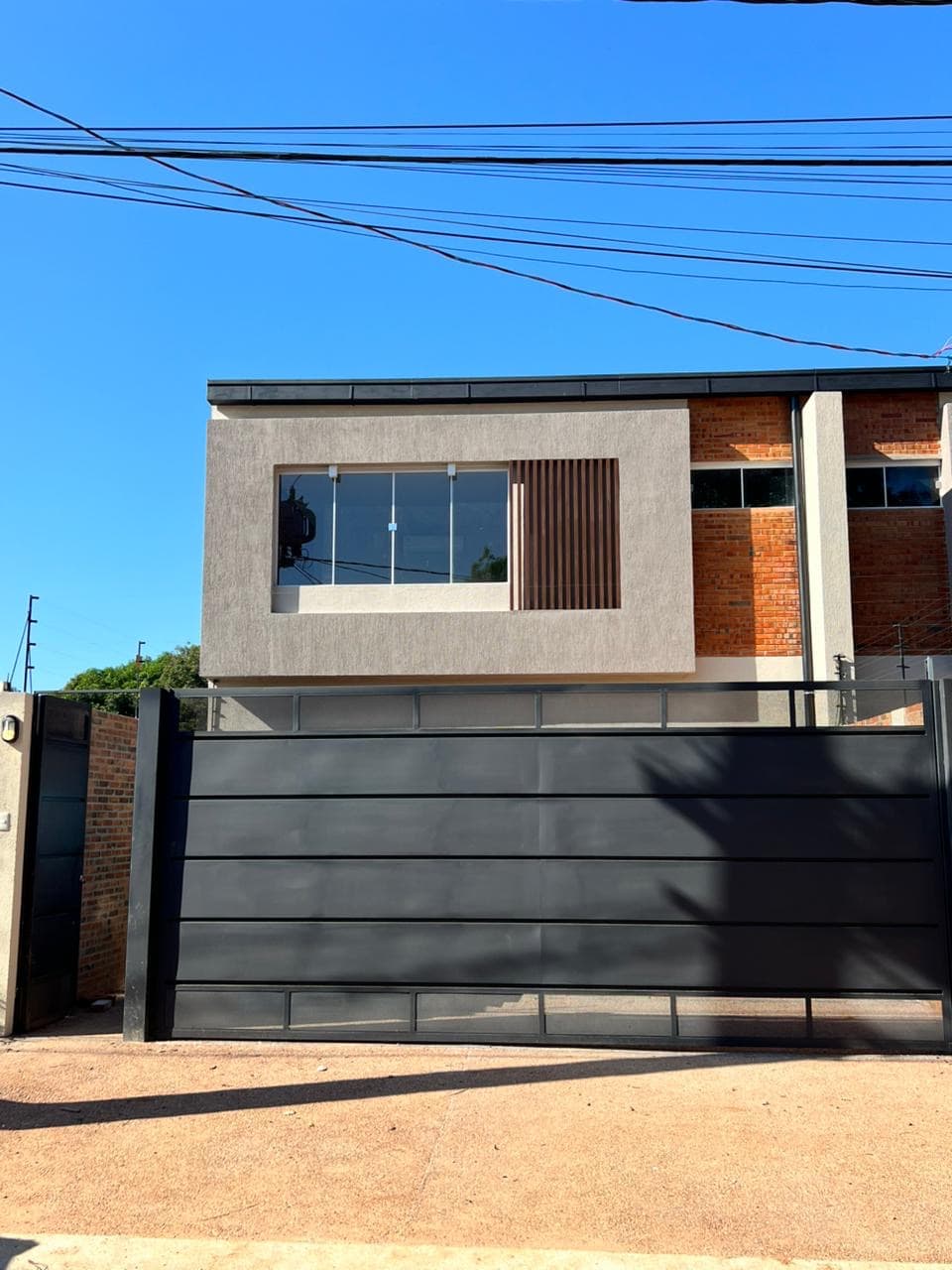 Alquilo duplex en Luque jardin de oro