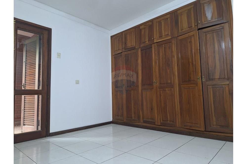 Departamento en alquiler- Villa Morra, foto 3