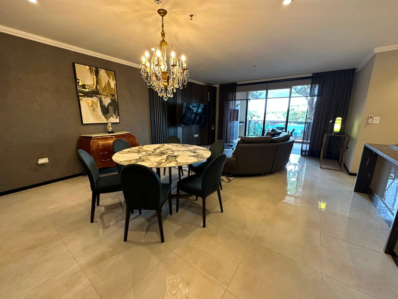Alquiler De Departamento Amoblado en el exclusivo Apartamento Lusso