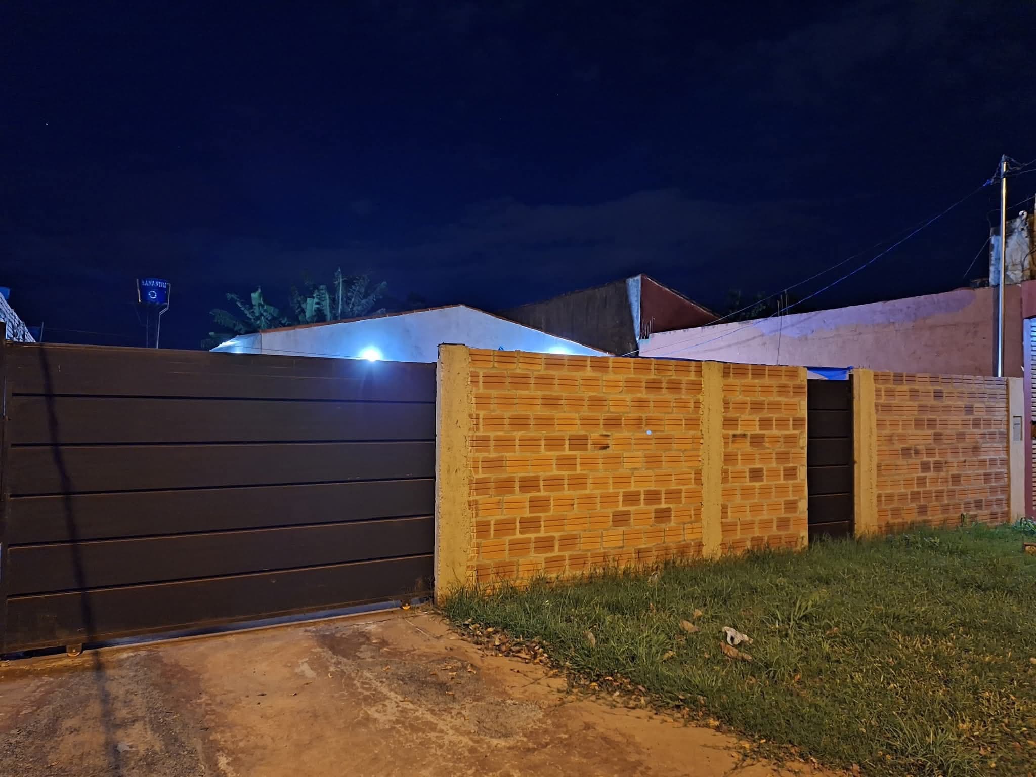 En venta casa en km8 acaray titulado, foto 2