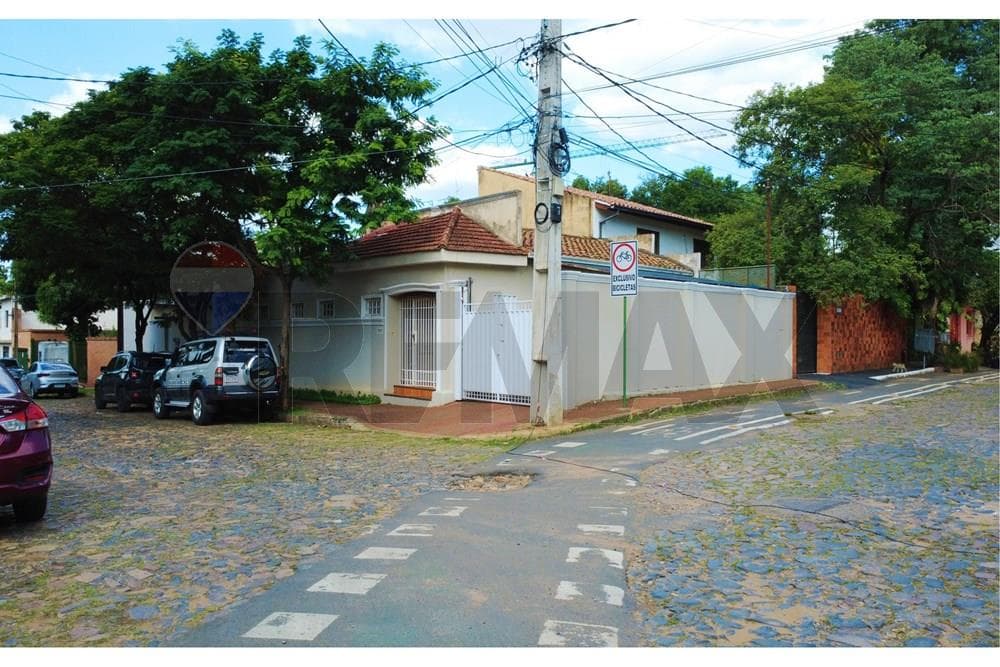 Casa - Venta - Recoleta, Paraguay — foto 1