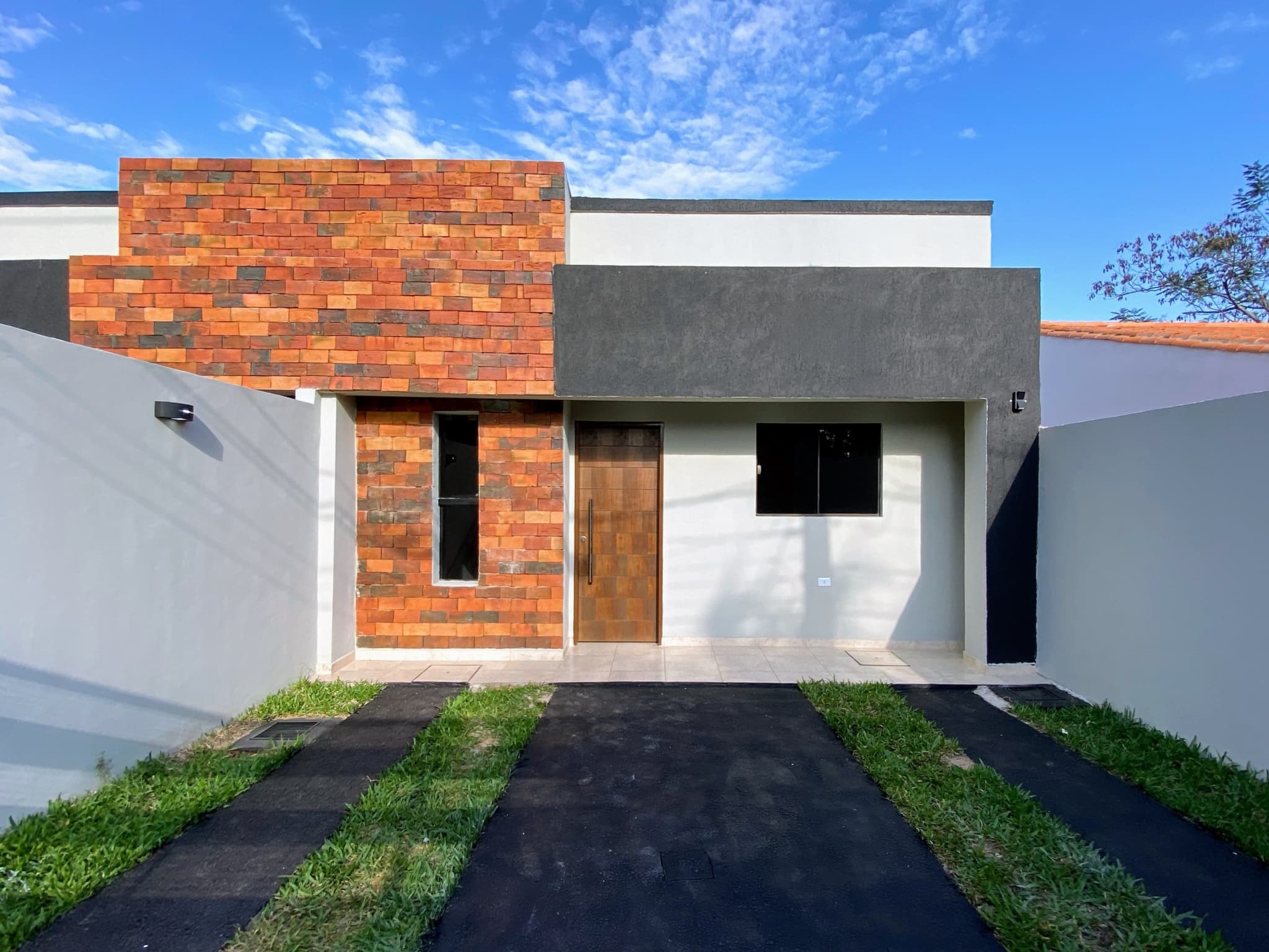 Chalets A Estrenar En Luque Al Mejor Precio!