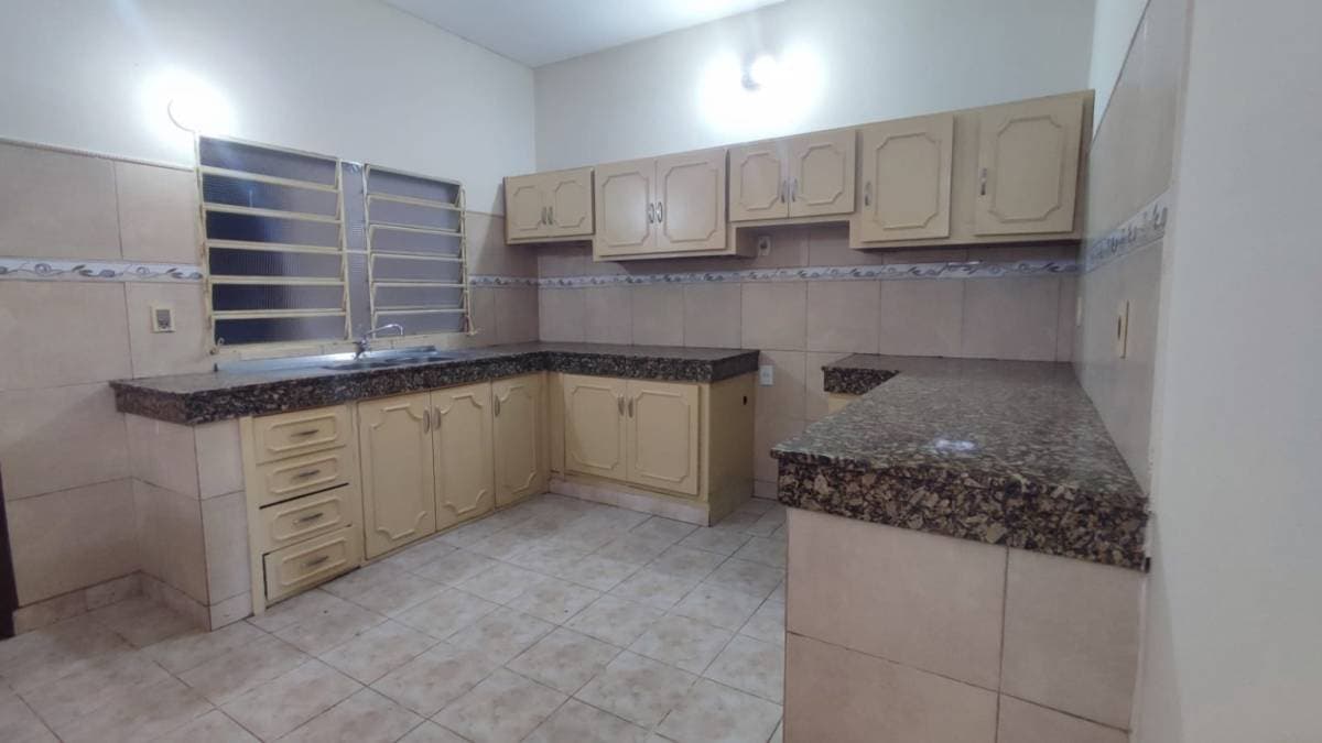 Se alquila casa Luque - villa adela, foto 4