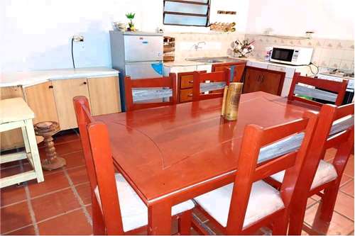 Casa sobre asfalto en caacupe, foto 2