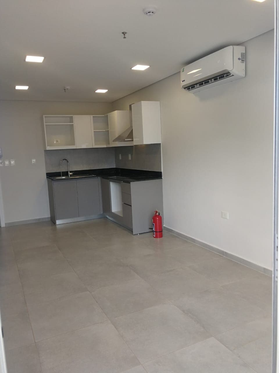 Excelente Propiedad 1 Dorm, 1 Baño, Garage, Psicina, Barbacoa Abierta Y Cerrada — foto 4