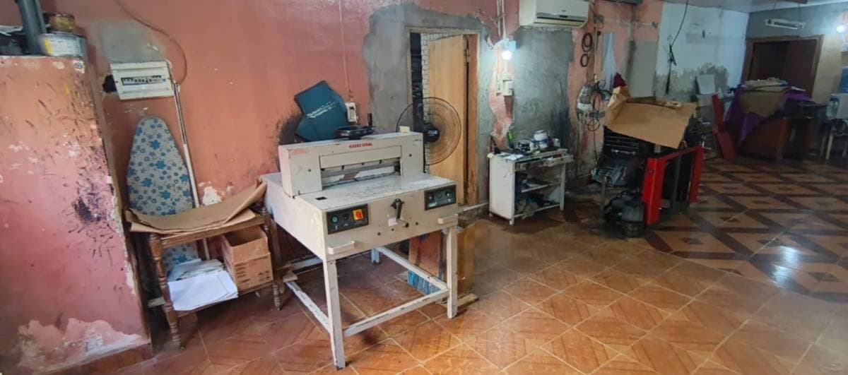 Local comercial a refaccionar en alquiler - Salvador del Mundo, Asuncion — foto 2