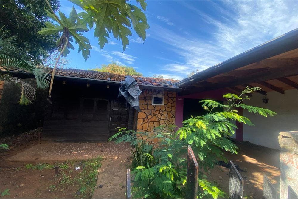 Casa a la venta en Luque. Zona ips y box, foto 3