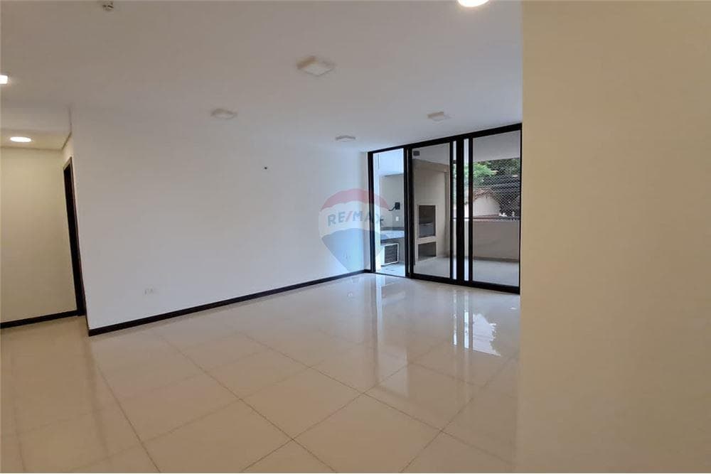 Departamento - Alquiler - Recoleta, Paraguay, foto 3