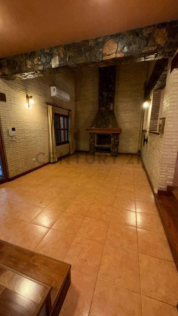 Hermosa casa en Luque, foto 5
