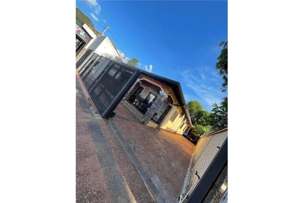 Vendo hermosa casa en San Lorenzo!!!