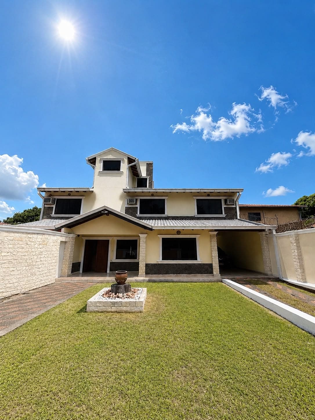 Hermosa y amplia casa — foto 4