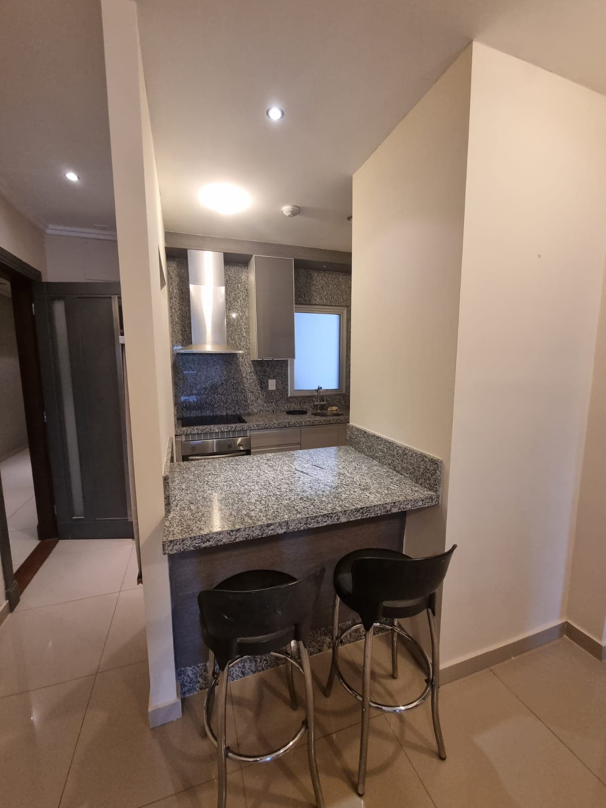 Dpto de 1 dormitorio amoblado zona molas lopez, foto 5