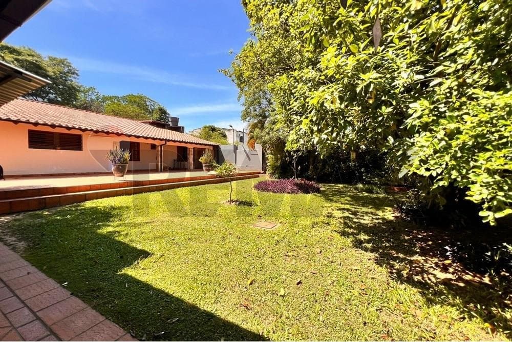 Casa - Venta - Luque, Paraguay — foto 5