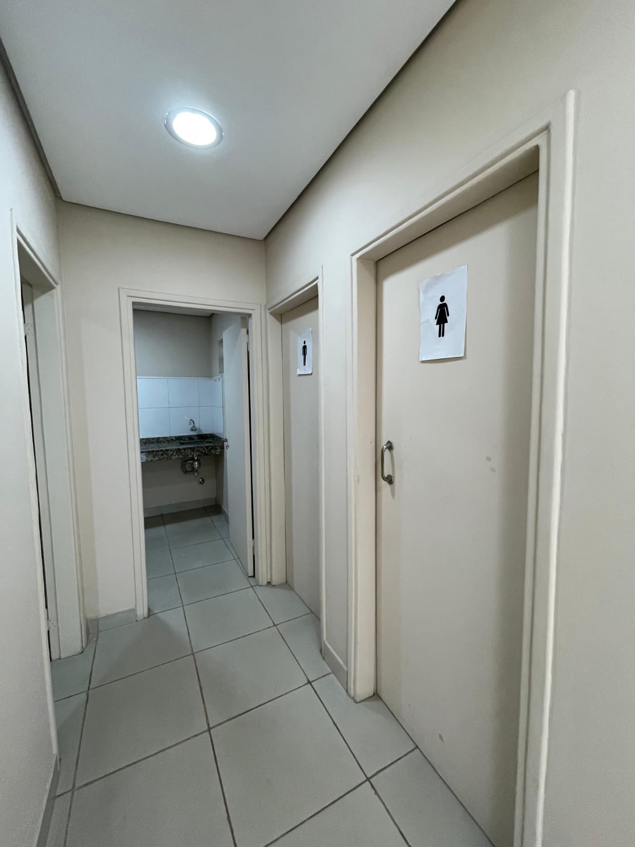 Avda. Mcal. Lopez, en alquiler, oficina corporativa de 180 m2, foto 2