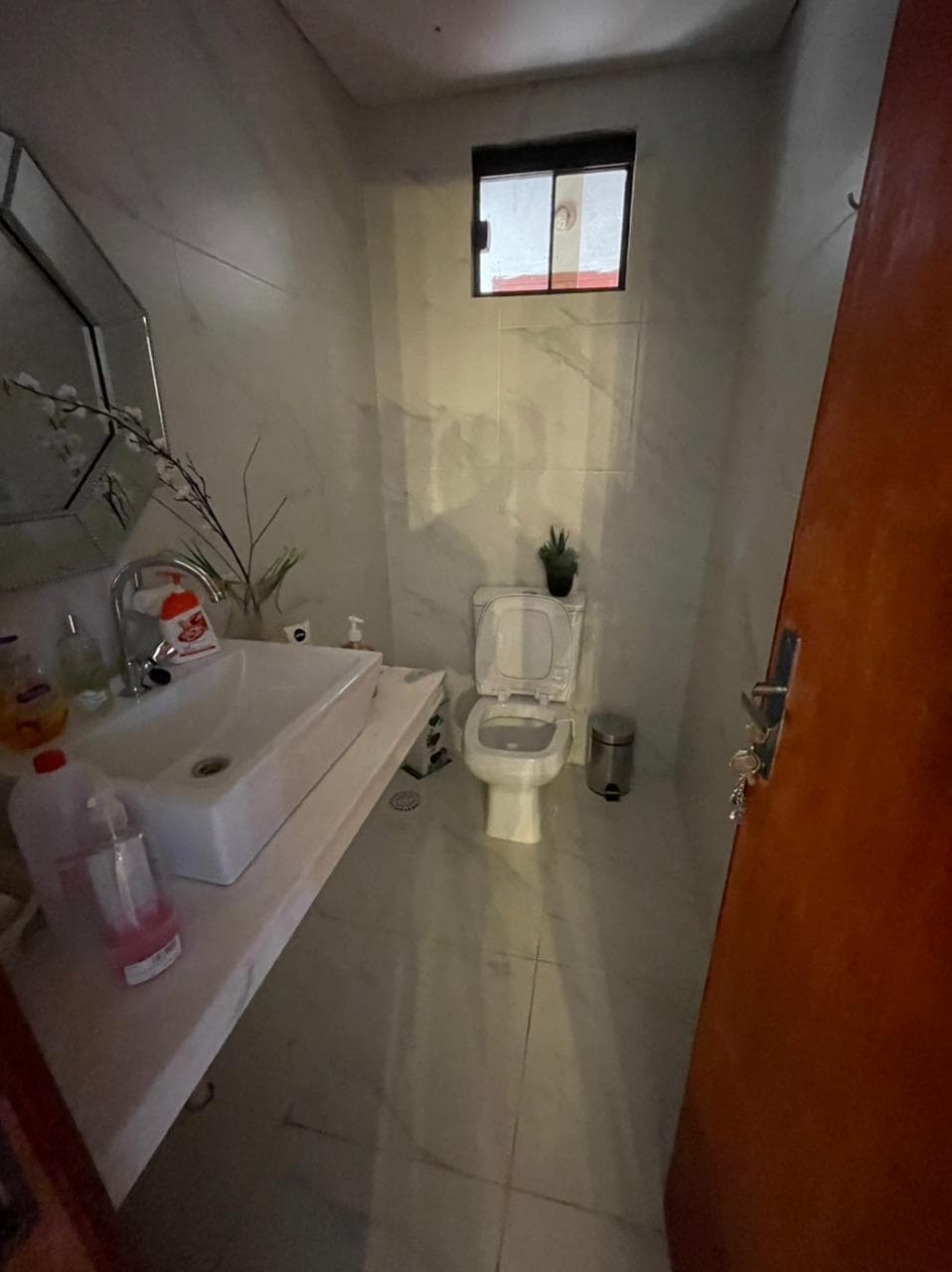Hermosa casa en Mariano Roque Alonso / Zona Puertos — foto 4