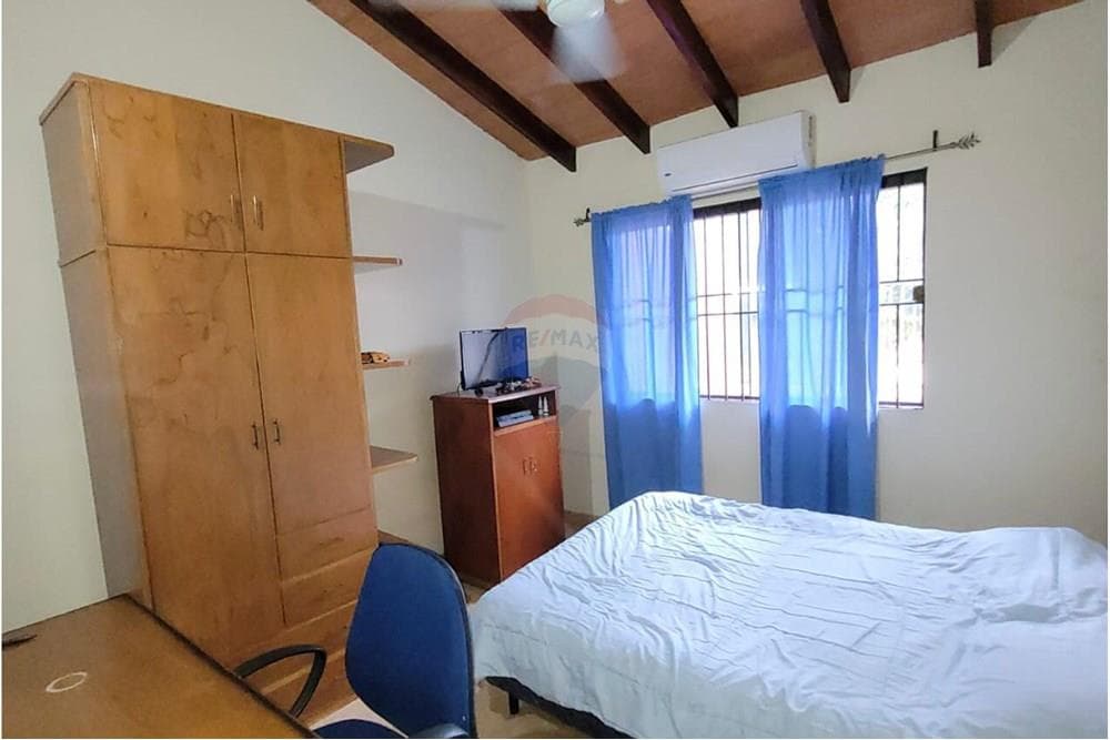 Casa en Luque zona municipalidad, foto 3