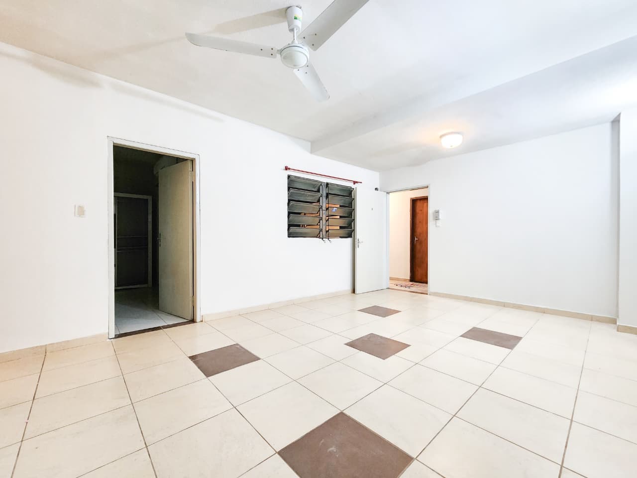 Dpto de 3 habitaciones en Luque, Zona Conmebol, foto 3