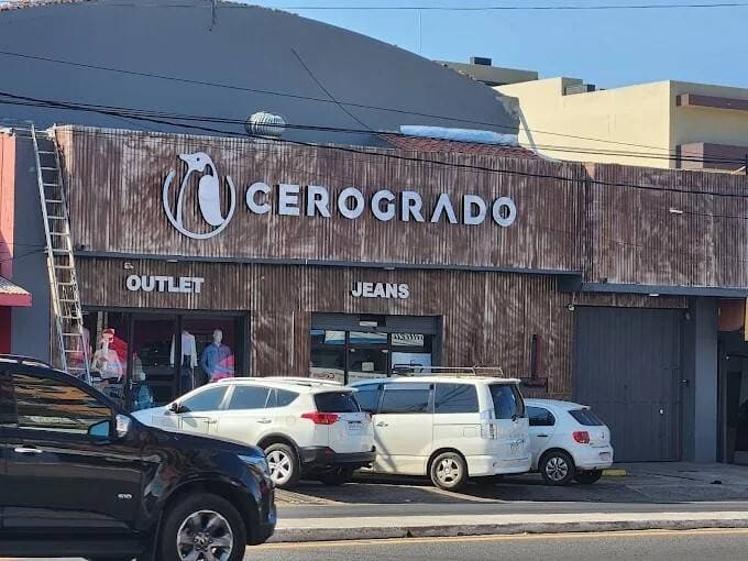 Local Comercial en Venta sobre Av. Eusebio Ayala, Barrio Mburicao, foto 2
