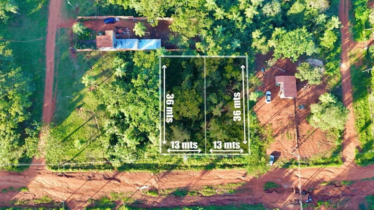 Terreno 936m2 en Thompson - Capiata, foto 1