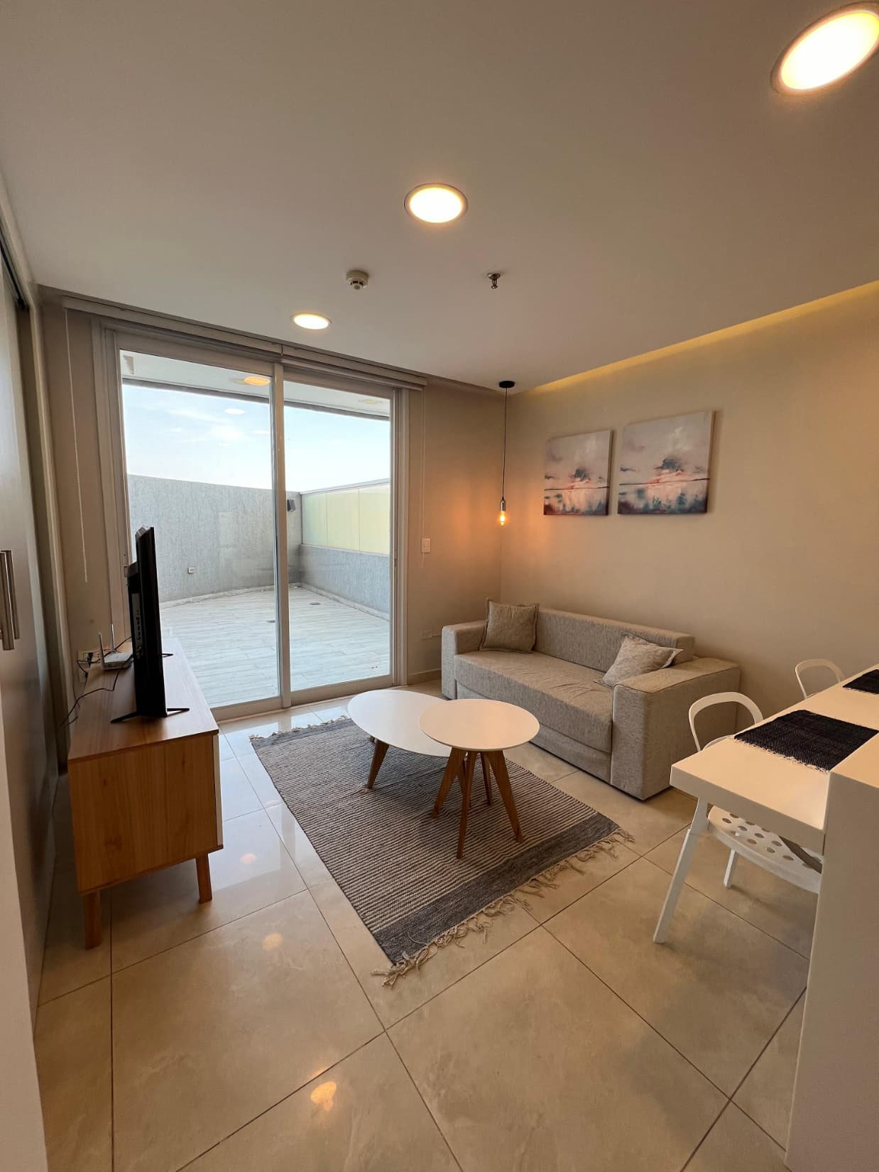 En alquiler loft amoblado en ykua sati, foto 1