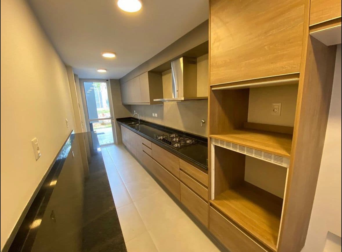 Exclusiva Casa de Diseño en el Barrio Carmelitas - CLHO8432223, foto 4