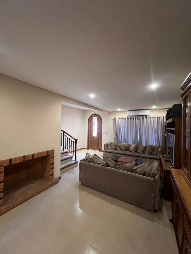 hermosa casa en San Lorenzo, foto 2